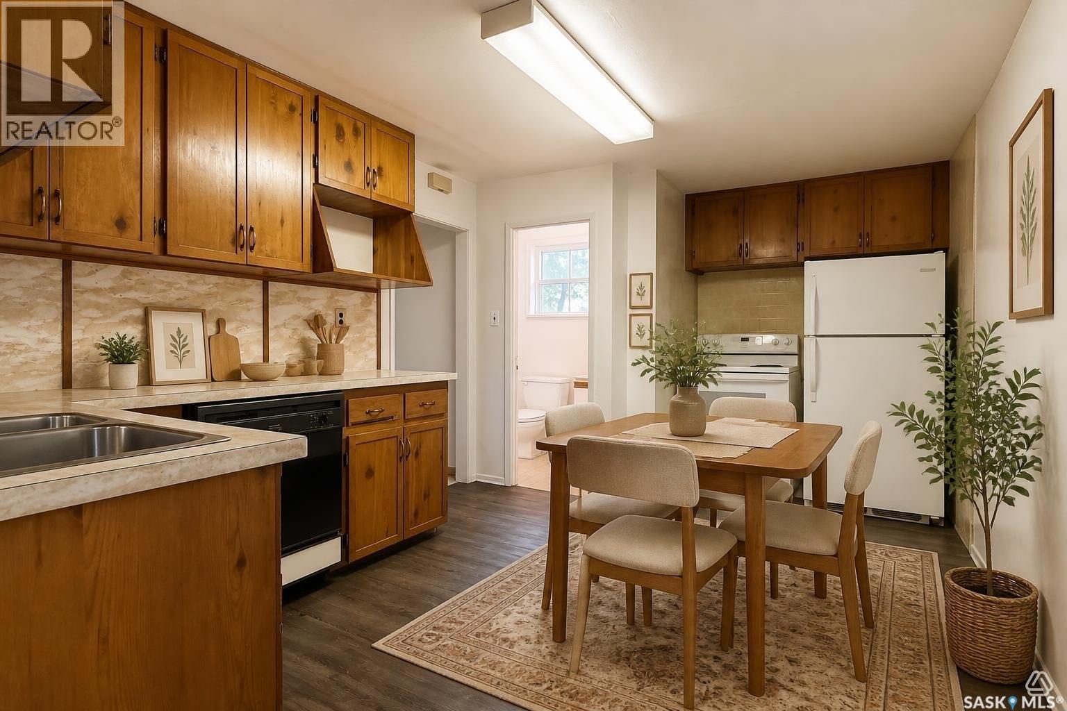 206 6th AVENUE NW - 11