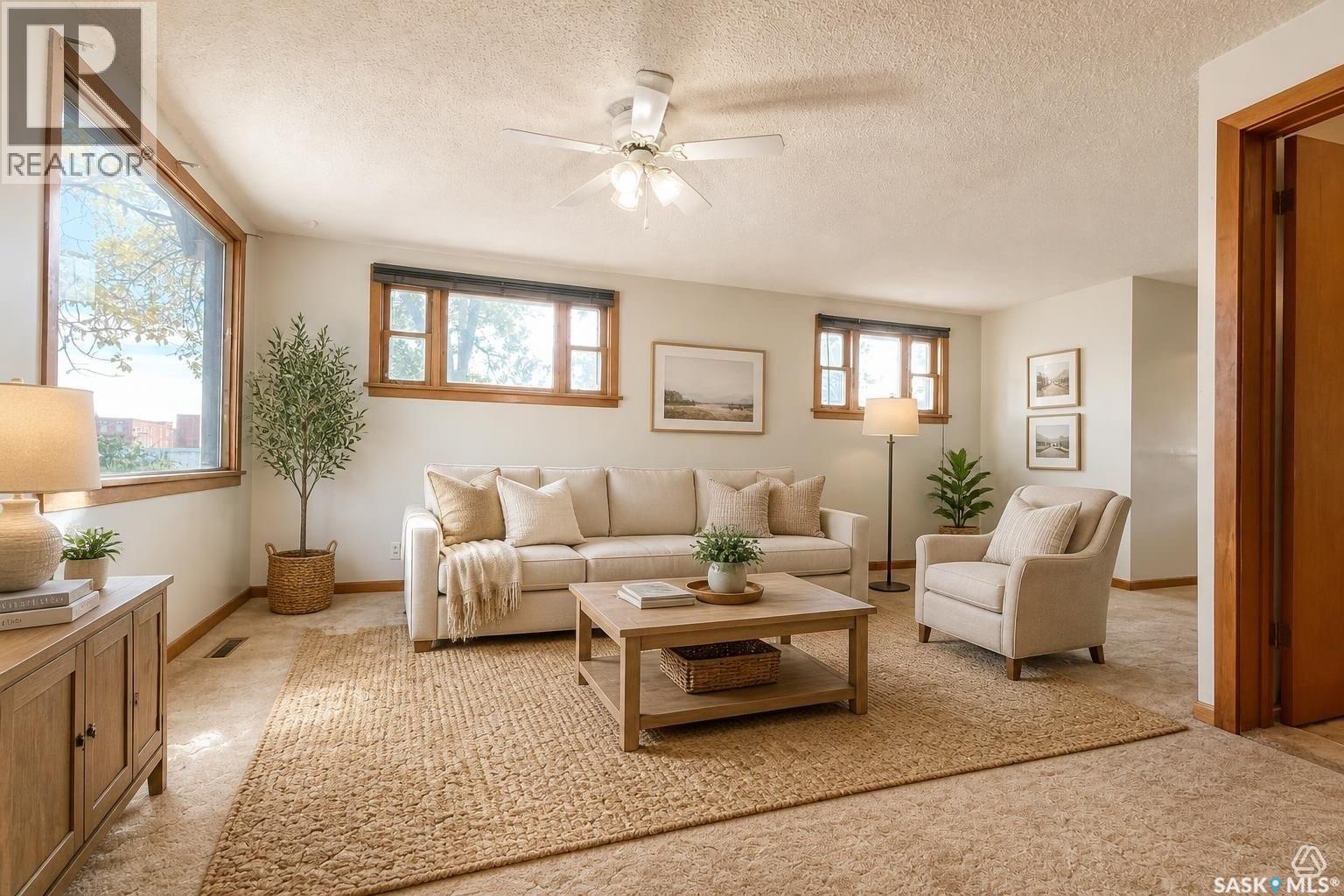 206 6th AVENUE NW - 3