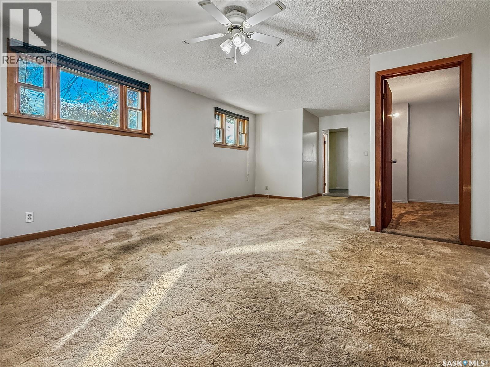 206 6th AVENUE NW - 4