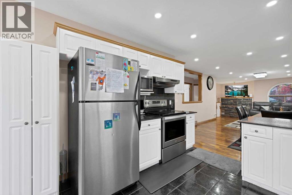 157 Saratoga Close NE - Image 17