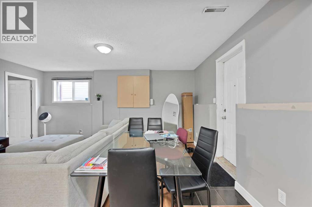 157 Saratoga Close NE - Image 35