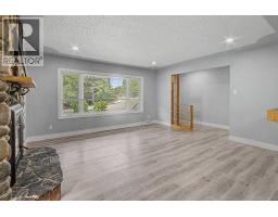 18 Collingwood Place NW - photo 5
