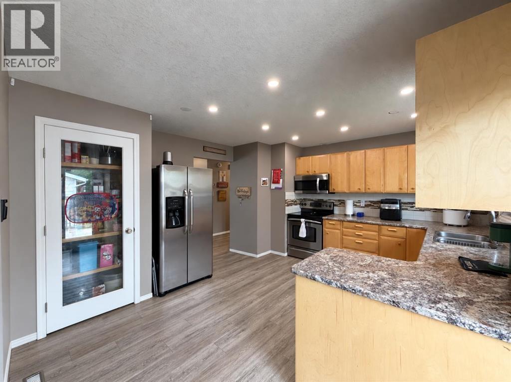 5746 9 Avenue - Image 15