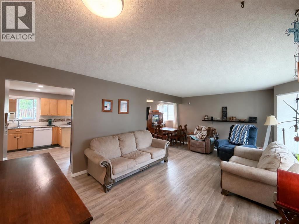 5746 9 Avenue - Image 16