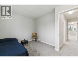 1411 1 Street NE - photo 29