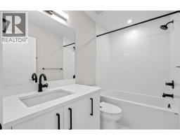 129 Walgrove Bay Se, Calgary, AB T2X4Y7 Photo 32