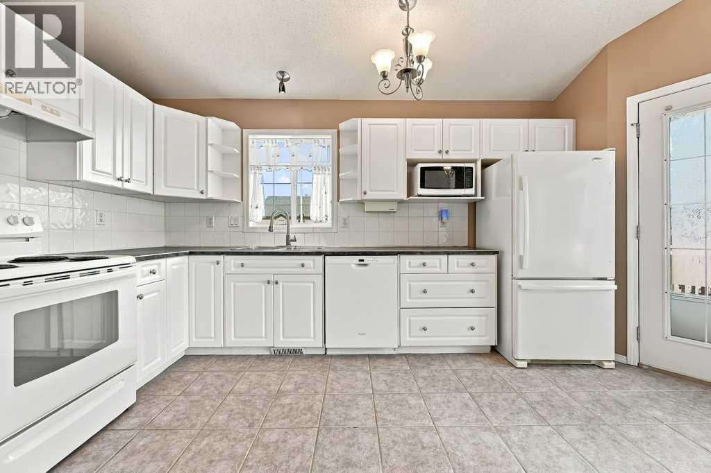 242 Springs Place SE, Airdrie, Alberta, T4A2E1 — thumbnail 11