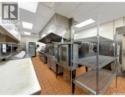 278 1st Avenue Ne, Swift Current, SK S9H2B4 Photo 24