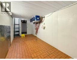 278 1st Avenue Ne, Swift Current, SK S9H2B4 Photo 27