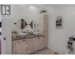 Bathroom - 1560 Sandy Hill Road, Champlain, ON K6A2R2 Photo 19