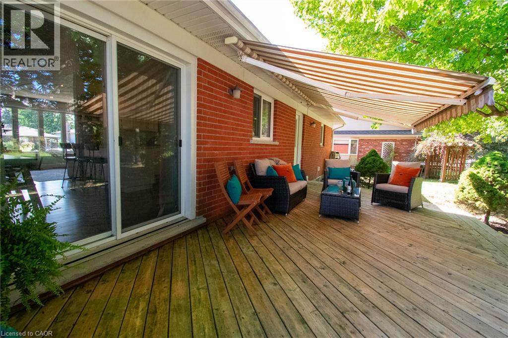 150 BROOKFIELD Boulevard - 35