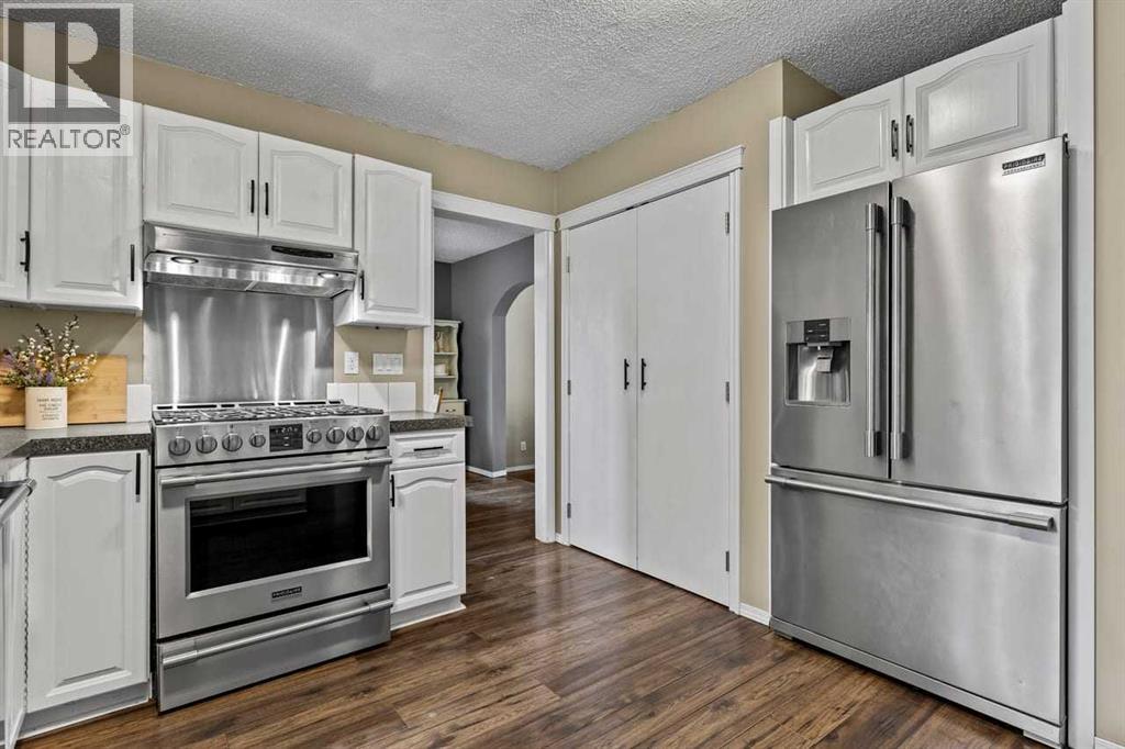 352056 Pine Ridge Drive W - 11
