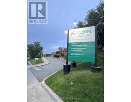1607 - 29 Green Trail Court, Toronto, ON M2K0J9 Photo 19