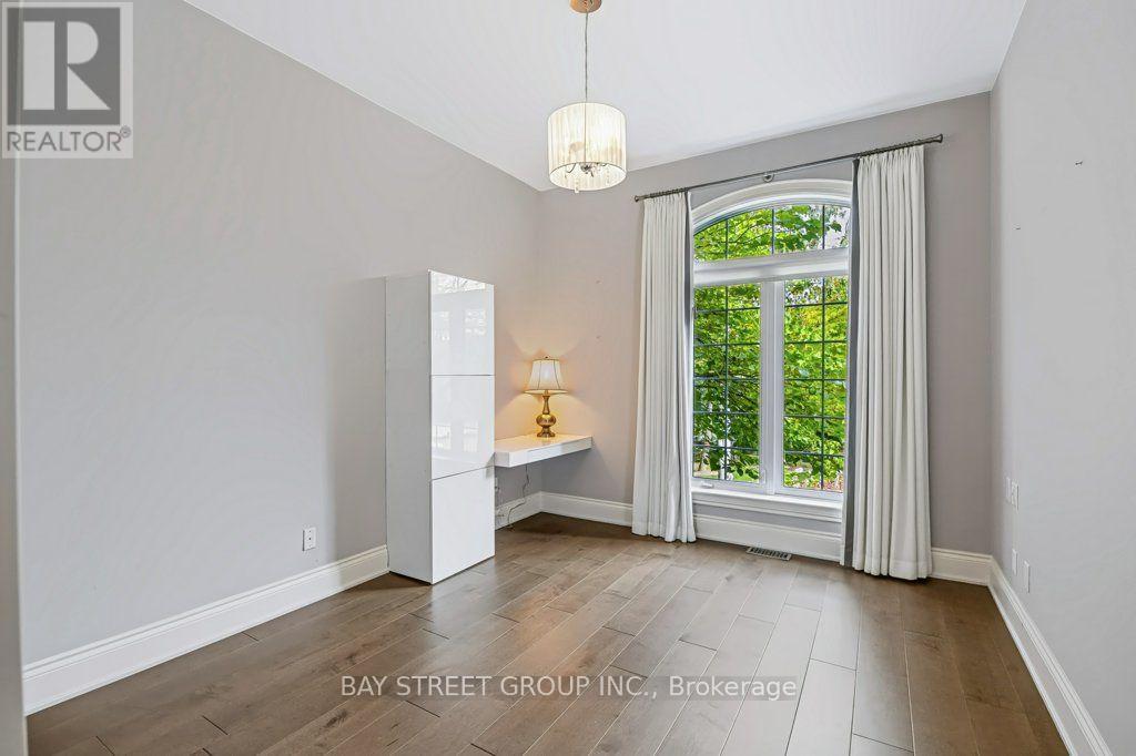 5 River Stone Court, East Gwillimbury, ON photo 31