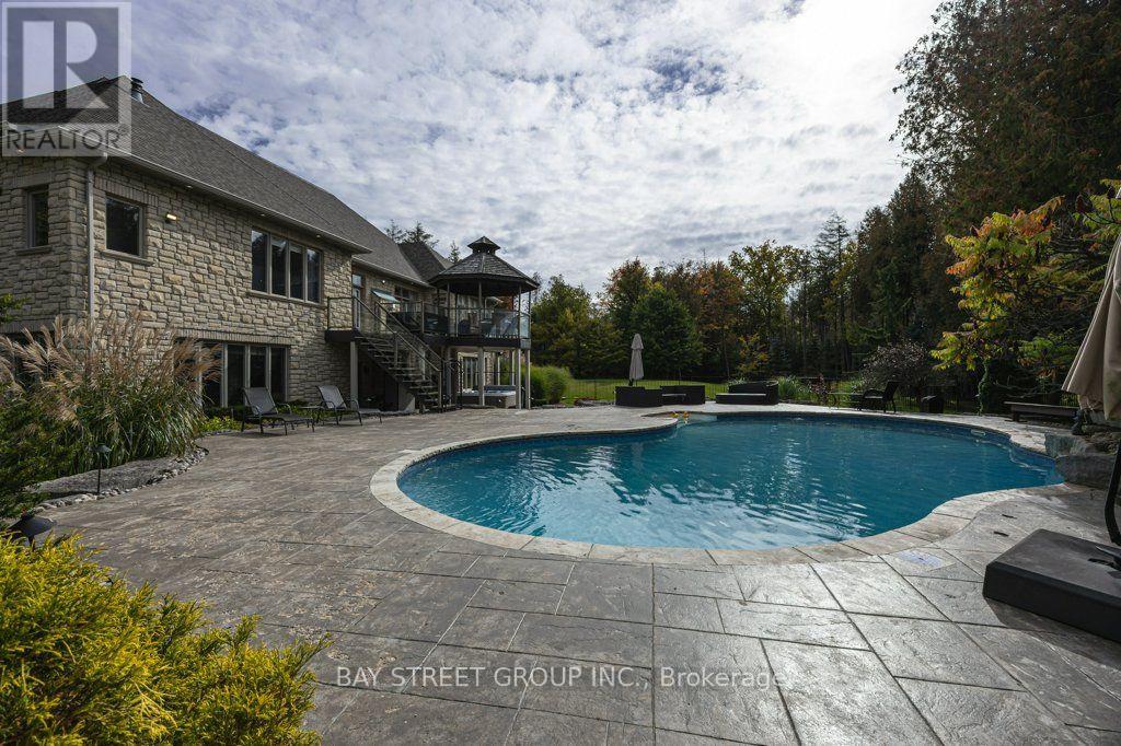 5 RIVER STONE COURT - 45