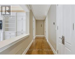 Laundry room - 5 River Stone Court, East Gwillimbury, ON L0G1V0 Photo 19