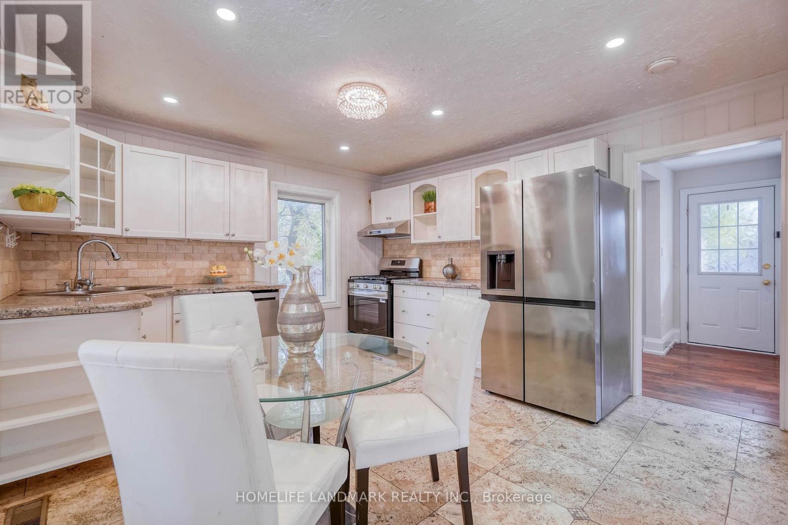 115 Crosby Avenue, Richmond Hill, ON photo 12
