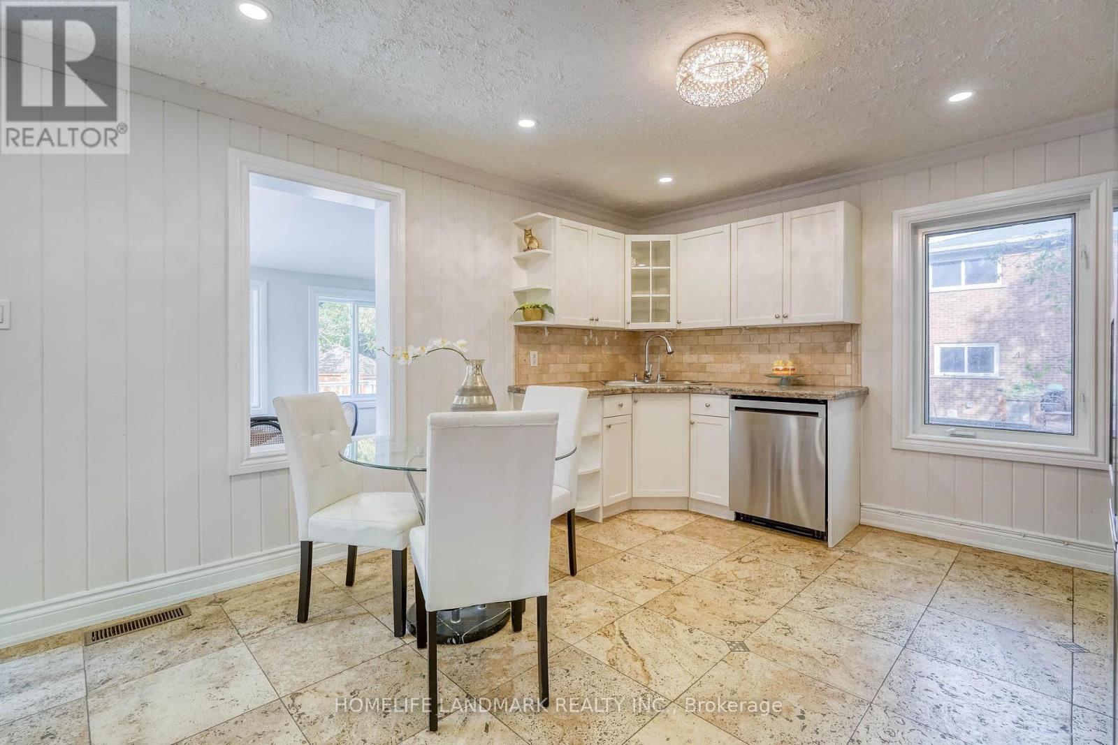 115 Crosby Avenue, Richmond Hill, ON photo 13