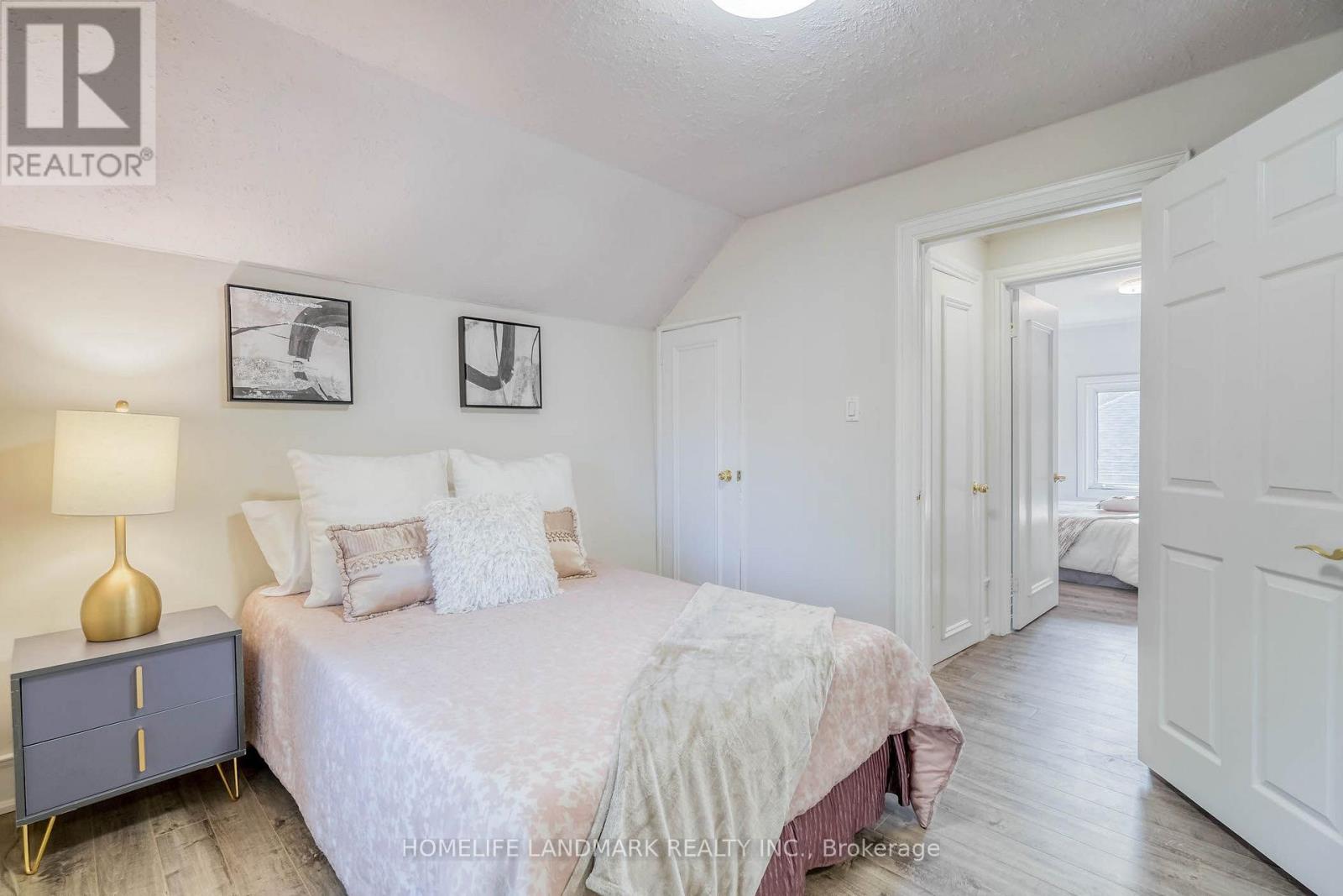 115 CROSBY AVENUE - 28