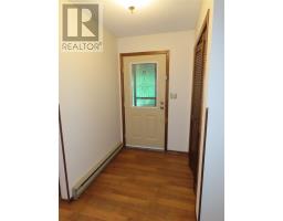 32 Breton Rd, Sault Ste Marie, ON P6B5W6 Photo 16