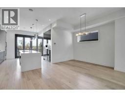 5pc Bathroom - 2505 21 Street Sw, Calgary, AB T2T5A9 Photo 11