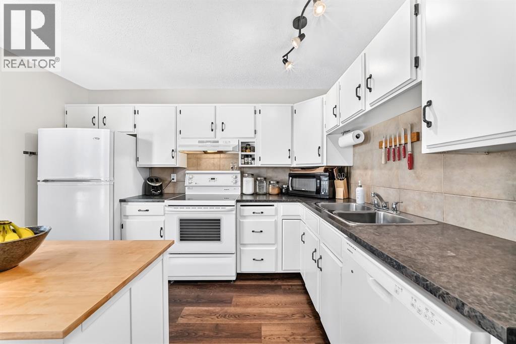378 Midridge Drive SE - Image 13