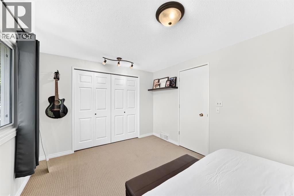 378 Midridge Drive SE - Image 23