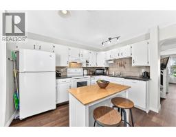 378 Midridge Drive Se, Calgary, AB T2X1B8 Photo 11