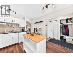 378 Midridge Drive Se, Calgary, AB T2X1B8 Photo 16
