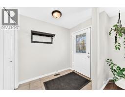 378 Midridge Drive SE - photo 4