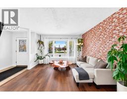 4pc Bathroom - 378 Midridge Drive Se, Calgary, AB T2X1B8 Photo 6