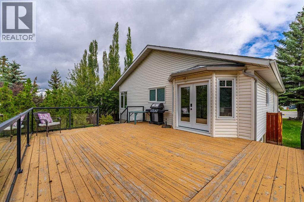 236 Edgebrook Gardens NW - 29