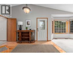 Primary Bedroom - 236 Edgebrook Gardens Nw, Calgary, AB T3A4Z9 Photo 6