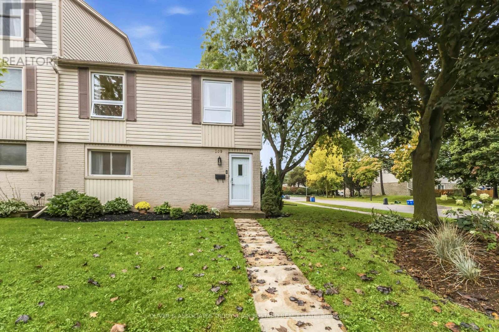 Property for sale at 109 MCMASTER DRIVE E