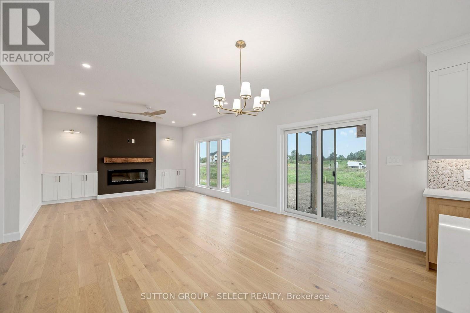 LOT 62 WOODLAND WALK - 14