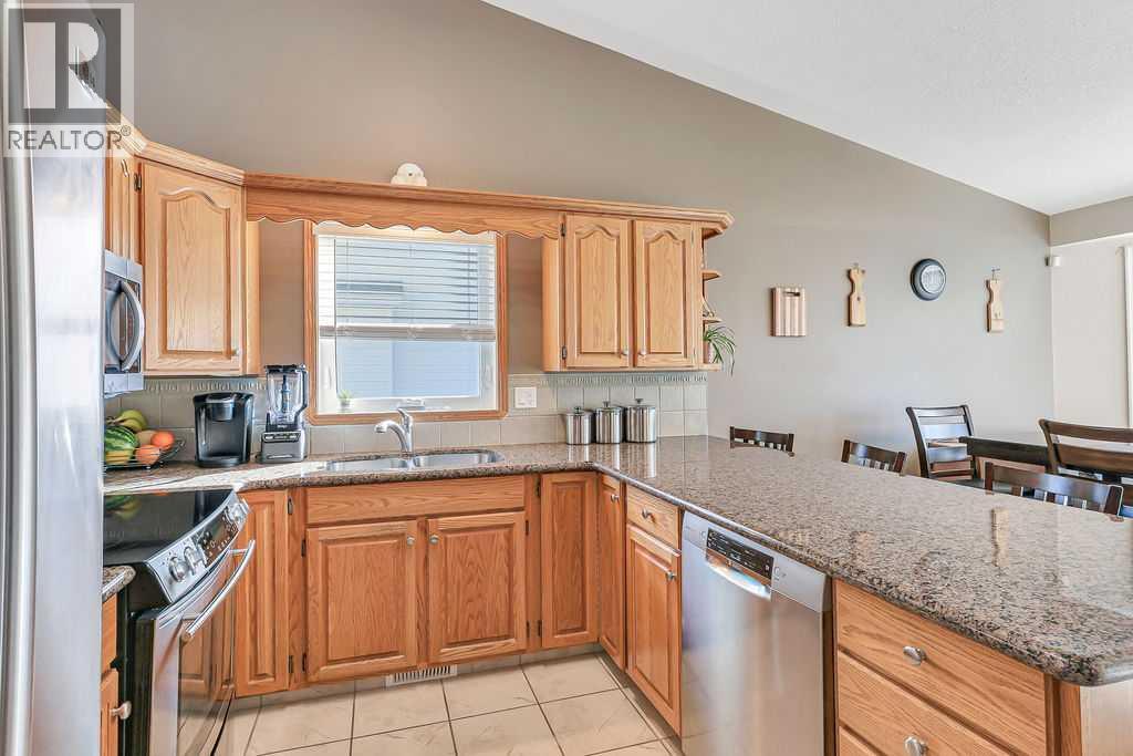 Listing photo – 124 Lamont Close, Red Deer