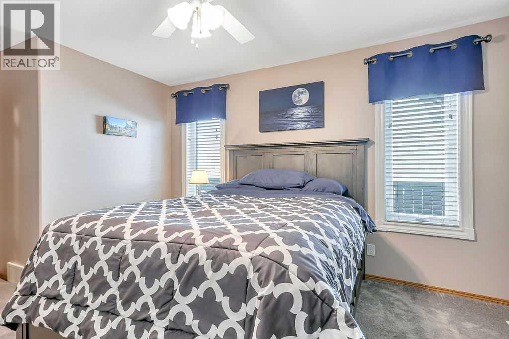 Listing photo – 124 Lamont Close, Red Deer