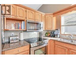 Laundry room - 124 Lamont Close, Red Deer, AB T4R2R6 Photo 10