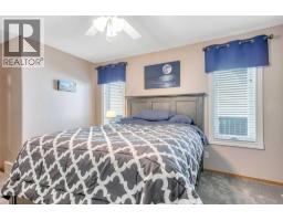 124 Lamont Close, Red Deer, AB T4R2R6 Photo 17
