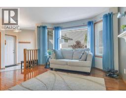 3pc Bathroom - 124 Lamont Close, Red Deer, AB T4R2R6 Photo 6
