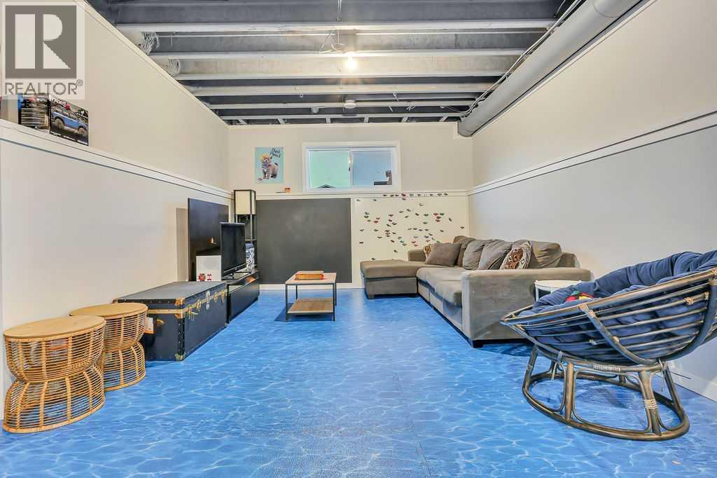 227 Livingston Close - 31