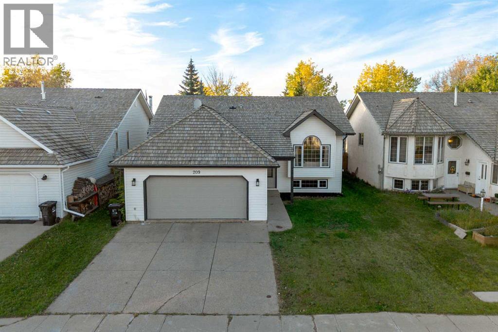Photo of 209 Ball Place, Fort McMurray