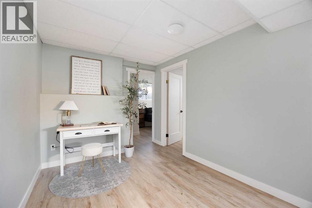 209 Ball Place - Image 30
