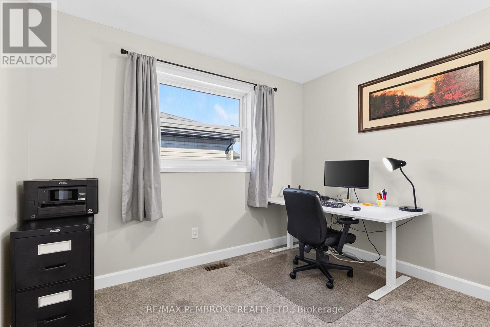 46 TERRANCE DRIVE - Image 26