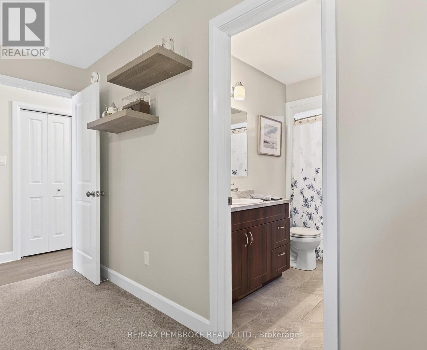 46 TERRANCE DRIVE - 31