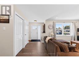 Laundry room - 46 Terrance Drive, Petawawa, ON K8H0H3 Photo 8