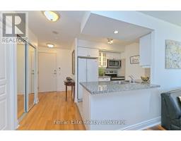 405 - 10 Northtown Way, Toronto, ON M2N7L4 Photo 14
