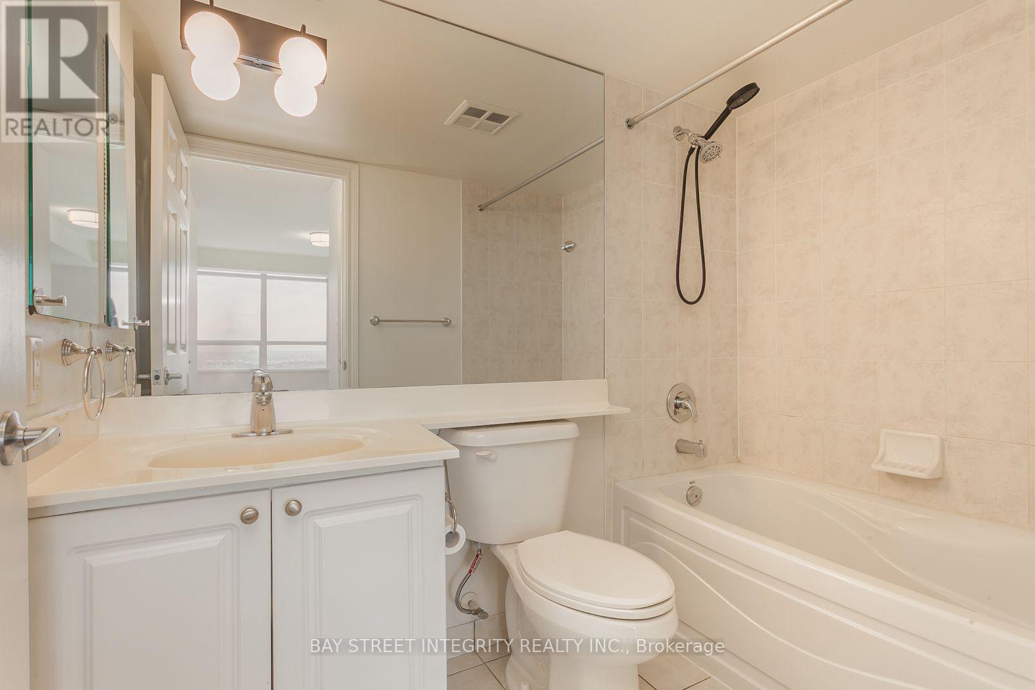 2328- 3888 Duke Of York Boulevard, Mississauga, ON photo 16