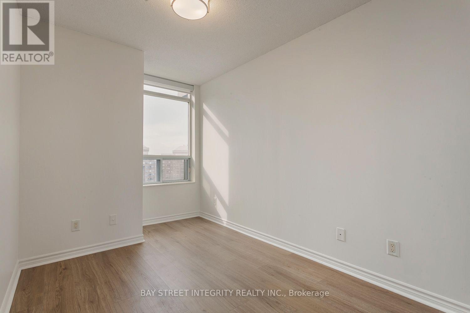 2328- 3888 Duke Of York Boulevard, Mississauga, ON photo 19
