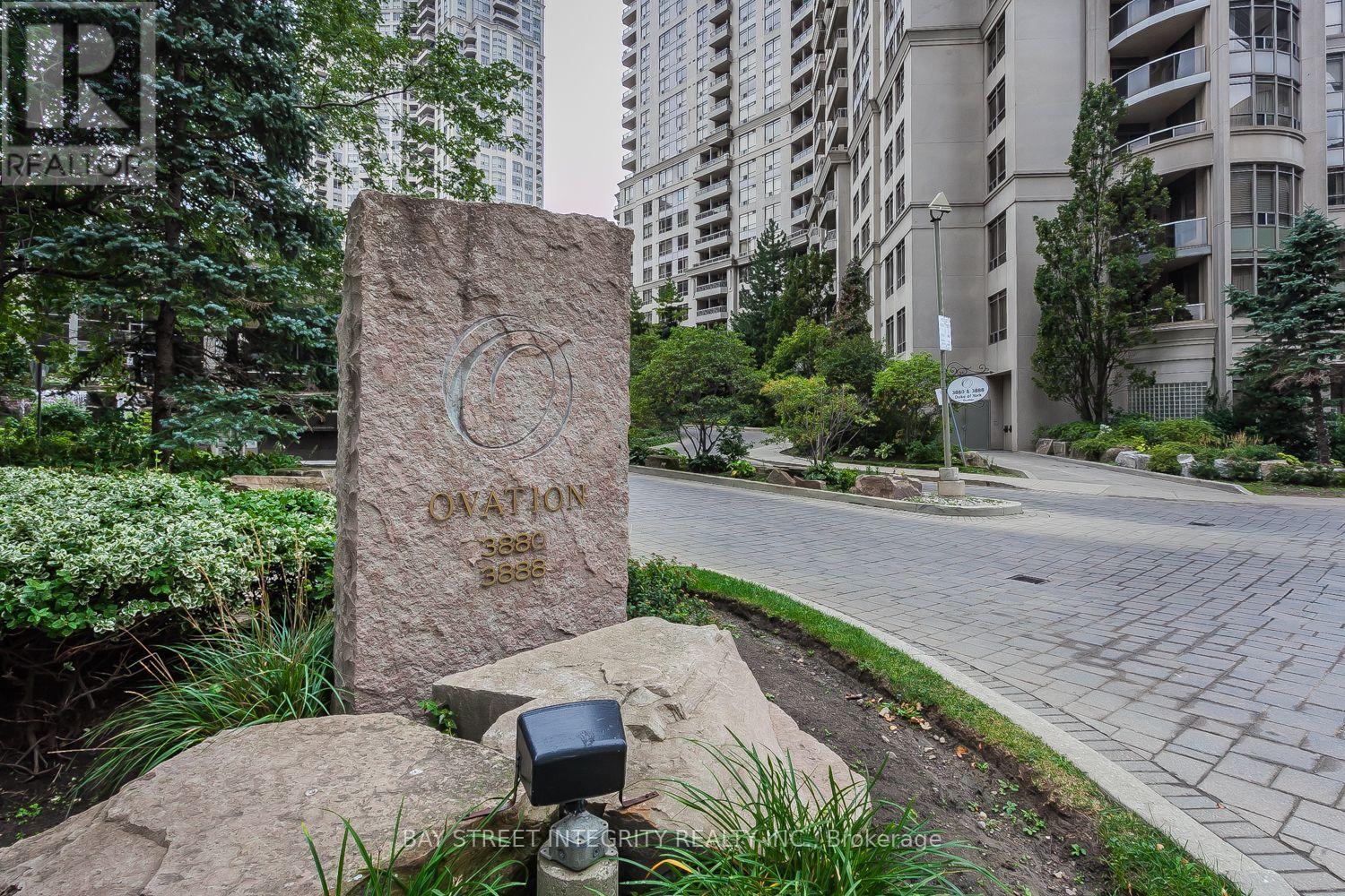 #2328 3888 DUKE OF YORK BOULEVARD - 41